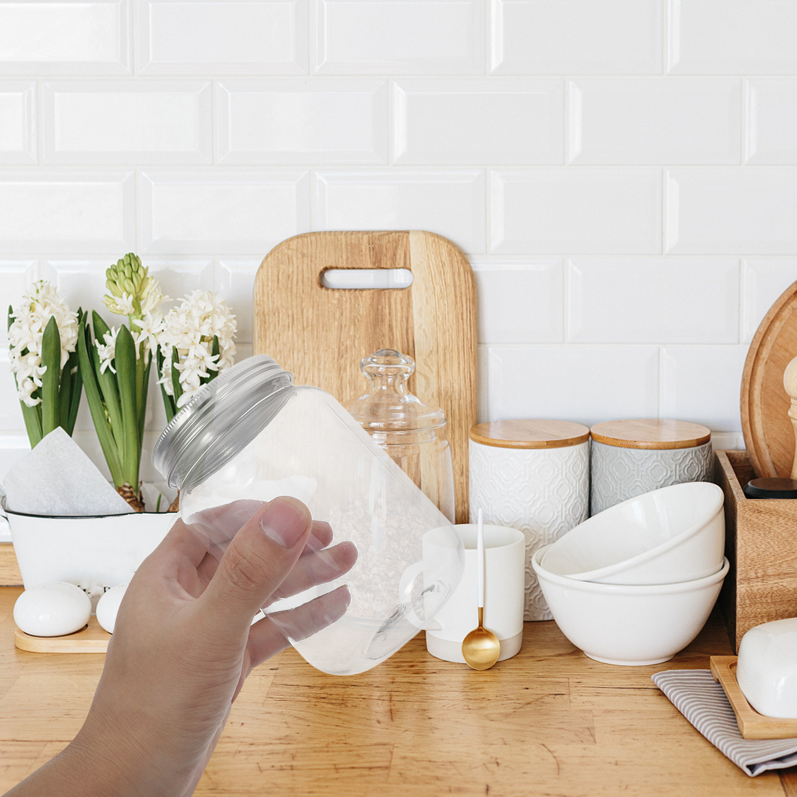 透明プラスチック製の密閉蓋付き保存容器4個セット。キッチンで - Food Storage Containers のレビューと価格